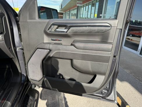 Used 2022 GMC Sierra 1500 AT4X AWD/4WD image 24