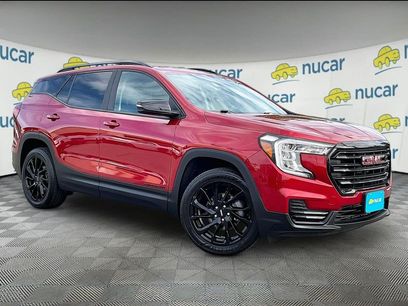 Used 2023 GMC Terrain SLE w/ Driver Convenience Package