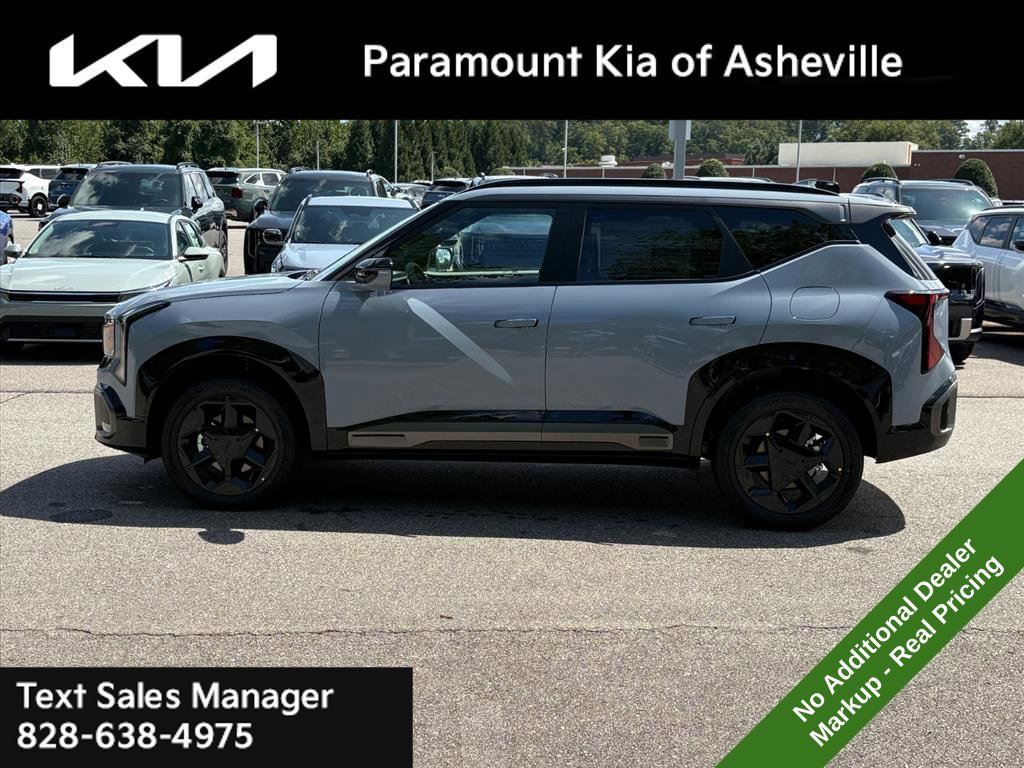 New 2027 Kia Seltos X-Line S w/ X-Line S Premium Package AWD/4WD image 3