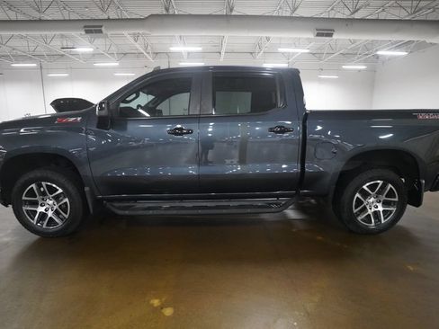Used 2020 Chevrolet Silverado 1500 LT Trail Boss AWD/4WD image 23