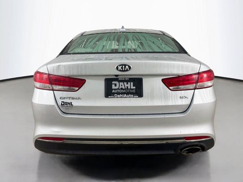 Used 2016 Kia Optima EX FWD image 12