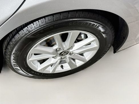 Used 2025 Toyota Camry LE FWD image 23