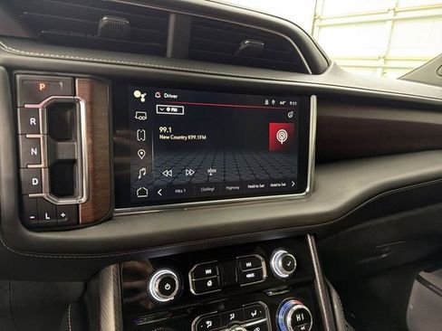 Used 2024 GMC Yukon Denali Ultimate image 29