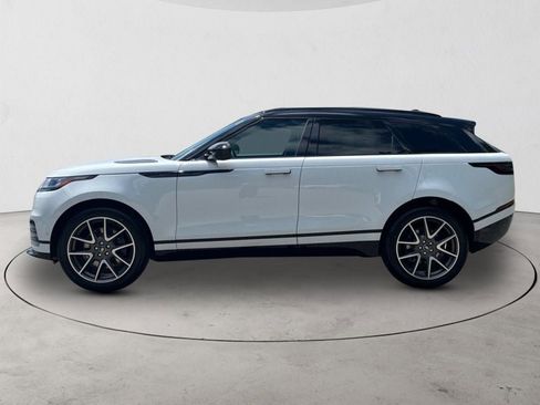 New 2026 Land Rover Range Rover Velar Dynamic SE image 2