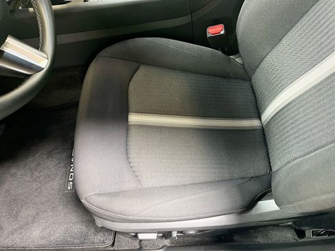 Used 2025 Hyundai Sonata SEL FWD image 19
