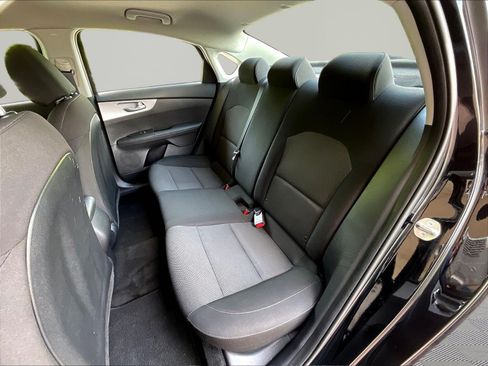 Used 2023 Kia Forte LXS w/ LXS Technology Package FWD image 20