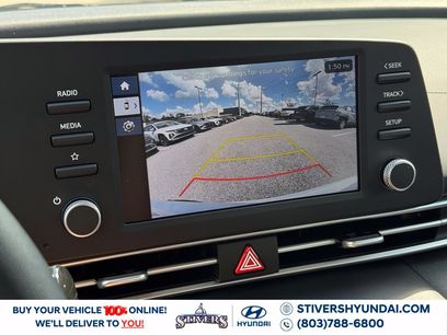 New 2026 Hyundai Elantra SE