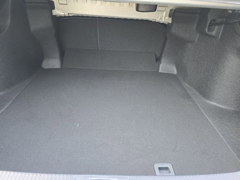 Used 2023 Toyota Camry LE image 18