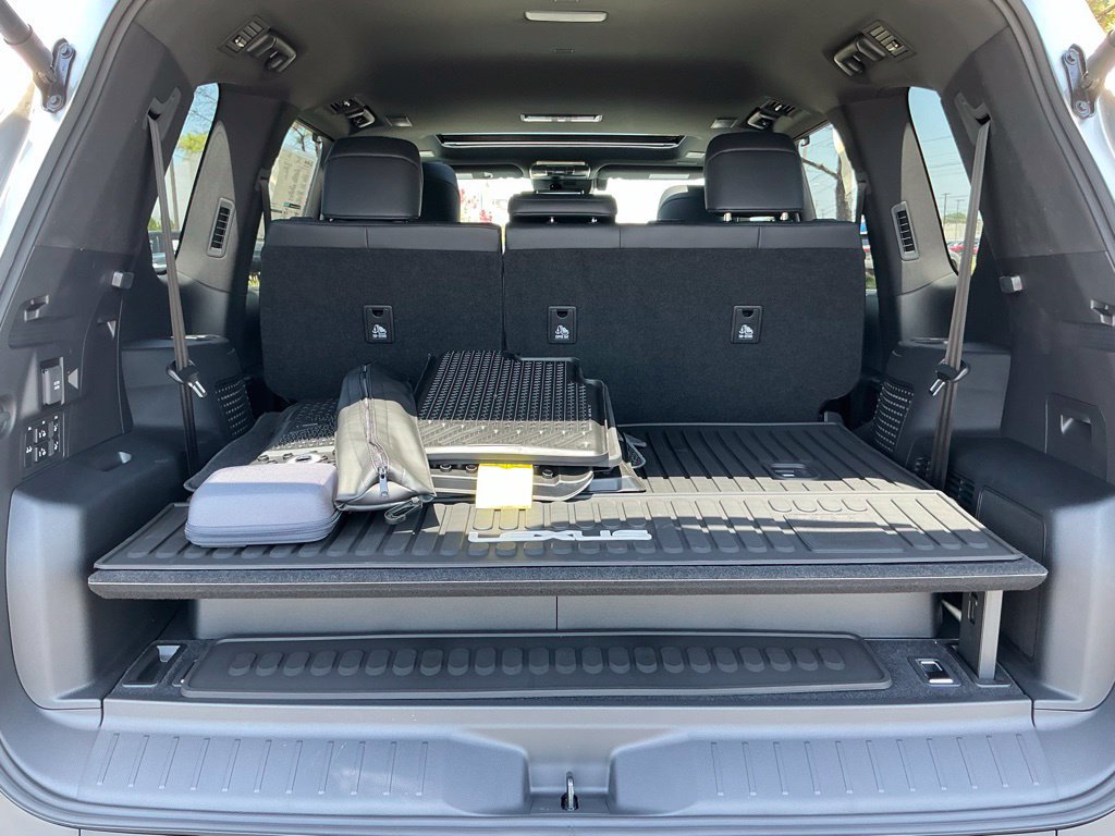 New 2026 Lexus LX 700h Luxury AWD/4WD image 18