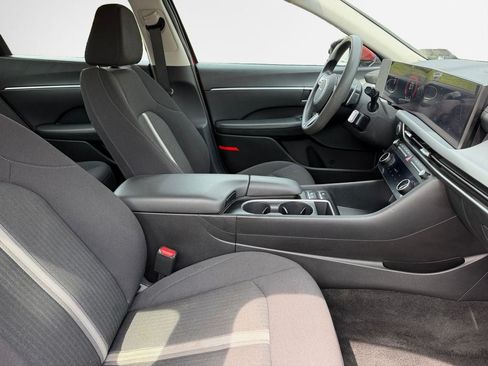 Used 2024 Hyundai Sonata SEL FWD image 28