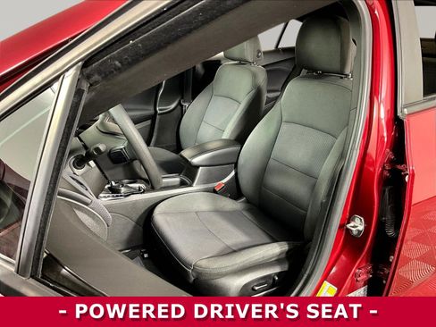 Used 2019 Chevrolet Cruze LT w/ Convenience Package FWD image 21