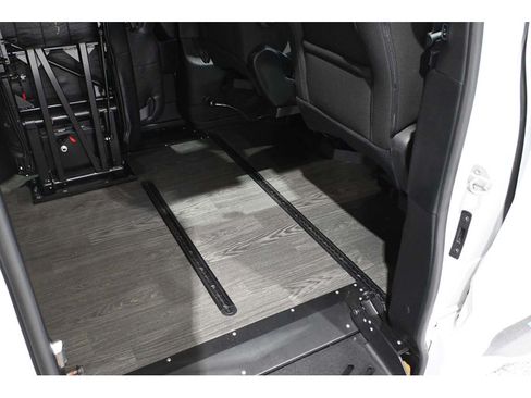 New 2024 Chrysler Pacifica Touring FWD image 19