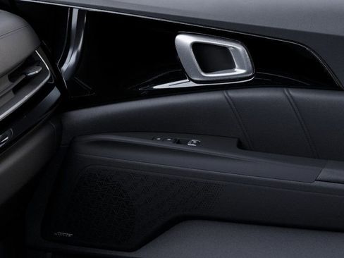 New 2025 Kia Carnival SX Prestige image 25