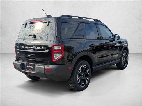 New 2025 Ford Bronco Sport Outer Banks w/ Outer Banks Tech Package+ AWD/4WD image 8