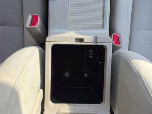 Used 2008 Subaru Outback 2.5i image 23