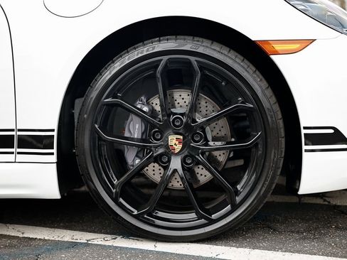 Certified 2024 Porsche 718 Boxster image 11