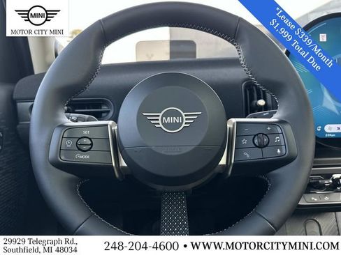 Certified 2025 MINI Cooper 4-Door Hardtop image 24