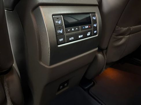 Used 2021 Lexus GX 460 Premium w/ Premium Package AWD/4WD image 42