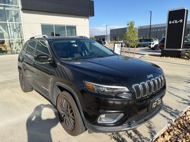 Used 2020 Jeep Cherokee Limited AWD/4WD image 2