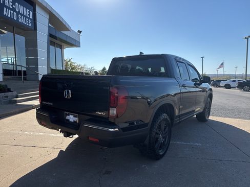 Used 2019 Honda Ridgeline Sport image 3