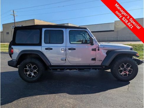Used 2021 Jeep Wrangler Unlimited Sport image 9