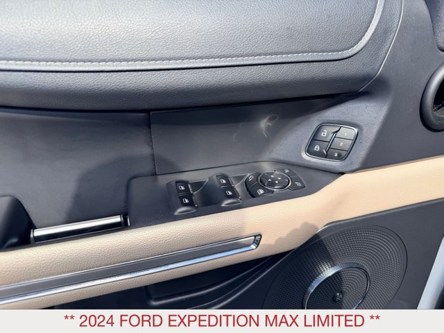 Used 2024 Ford Expedition Max Limited AWD/4WD image 11