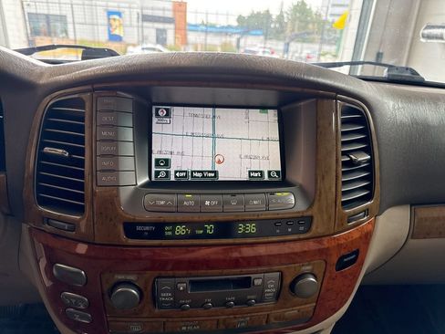 Used 2006 Lexus LX 470 4WD image 21