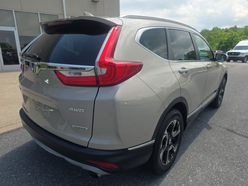 Used 2017 Honda CR-V Touring image 5
