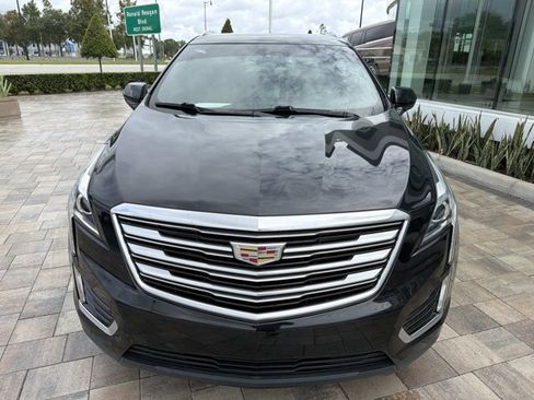 Used 2017 Cadillac XT5 FWD image 7