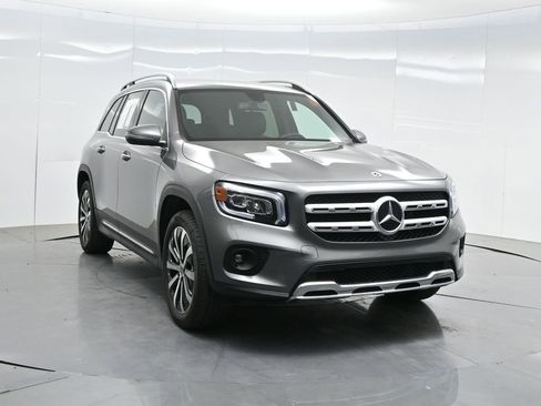 Used 2021 Mercedes-Benz GLB 250 image 57