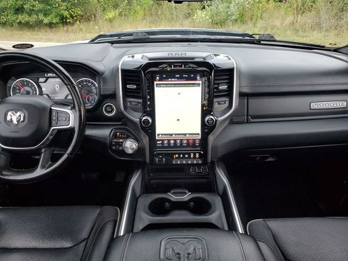 Used 2021 RAM 1500 Laramie w/ Night Edition AWD/4WD image 14