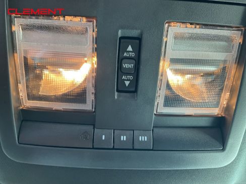 Used 2022 Dodge Challenger R/T Scat Pack w/ Driver Convenience Group image 12