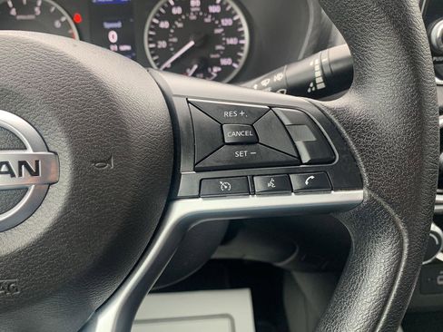 Certified 2022 Nissan Sentra S image 23