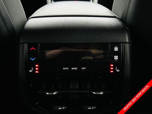 Used 2023 Jeep Grand Cherokee L Limited w/ Black Appearance Package image 7