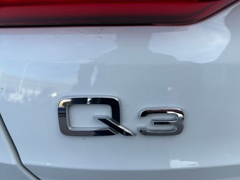 Used 2021 Audi Q3 2.0T Premium Plus w/ Premium Plus Package image 24