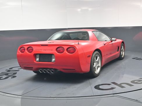 Used 2000 Chevrolet Corvette Coupe image 9