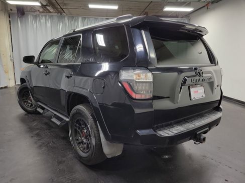 Used 2019 Toyota 4Runner SR5 image 6