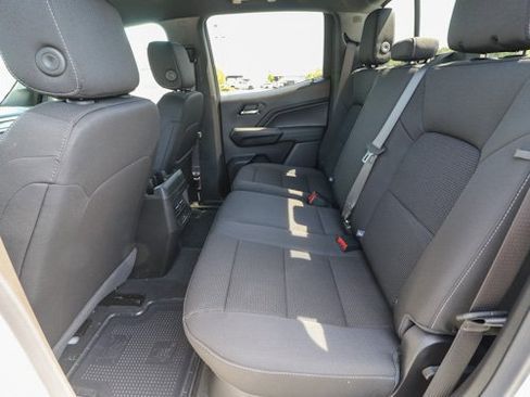 New 2025 GMC Canyon Elevation w/ Convenience Package image 27