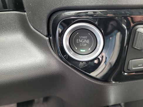 New 2026 Chevrolet Silverado 1500 LT Trail Boss w/ Convenience Package II image 18