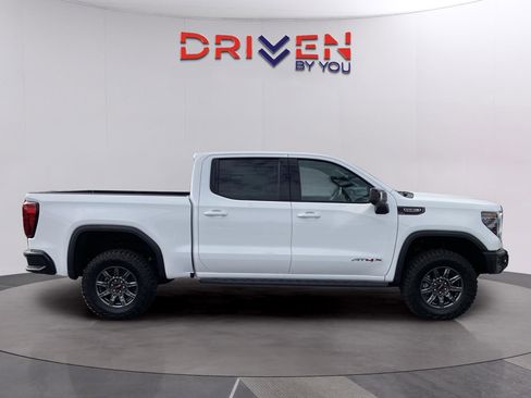 New 2026 GMC Sierra 1500 AT4X AWD/4WD image 7