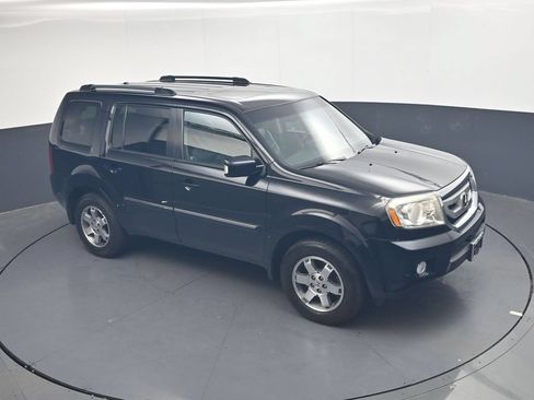 Used 2011 Honda Pilot Touring image 16
