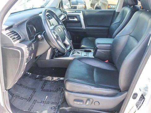 Used 2023 Toyota 4Runner Limited AWD/4WD image 18
