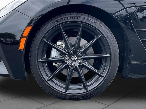 Certified 2025 Toyota GR86 Premium w/ ALL Weather Mat Package (TMS) RWD image 10