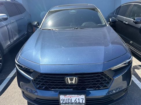 Used 2025 Honda Accord SE image 3