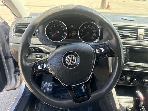 Used 2016 Volkswagen Jetta S FWD image 14