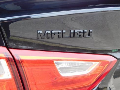 Used 2025 Chevrolet Malibu RS image 34