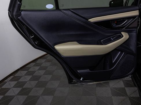 Used 2025 Subaru Outback Limited w/ Popular Package #2 image 73