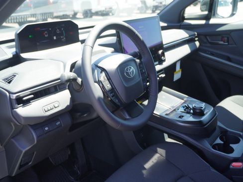 New 2026 Toyota C-HR AWD/4WD image 20