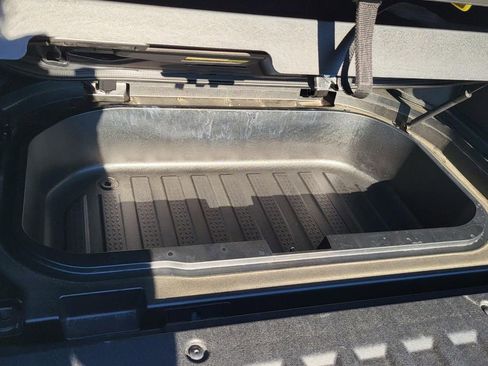 Used 2023 Hyundai Santa Cruz SEL Premium w/ Cargo Package image 9