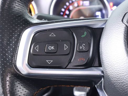Used 2020 Jeep Gladiator Mojave AWD/4WD image 13